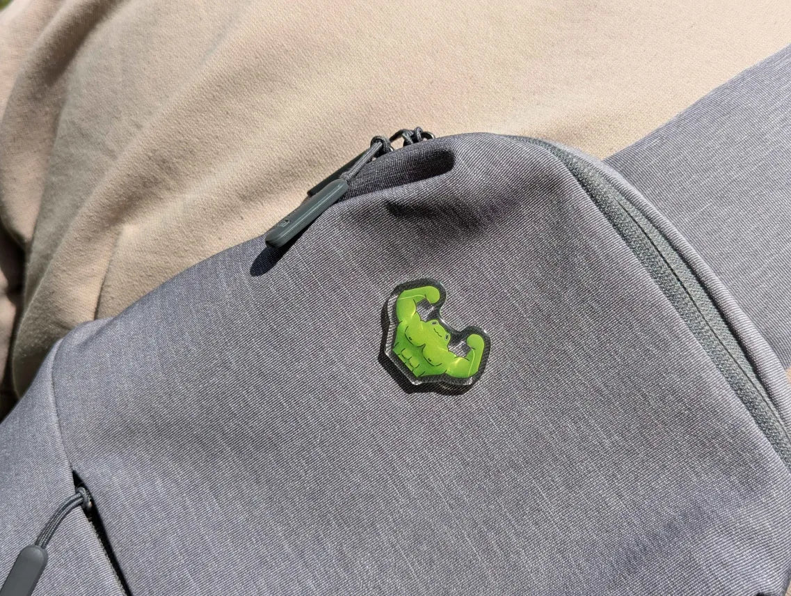 Muscle frog pin