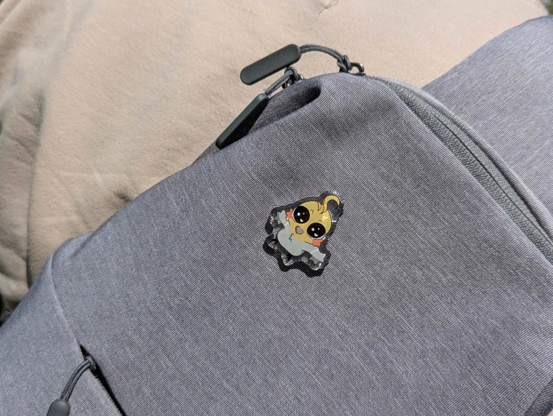 Love bird pin